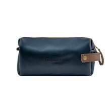 Load image into Gallery viewer, Fort Ticonderoga Highline Max Leather Toiletry Bag
